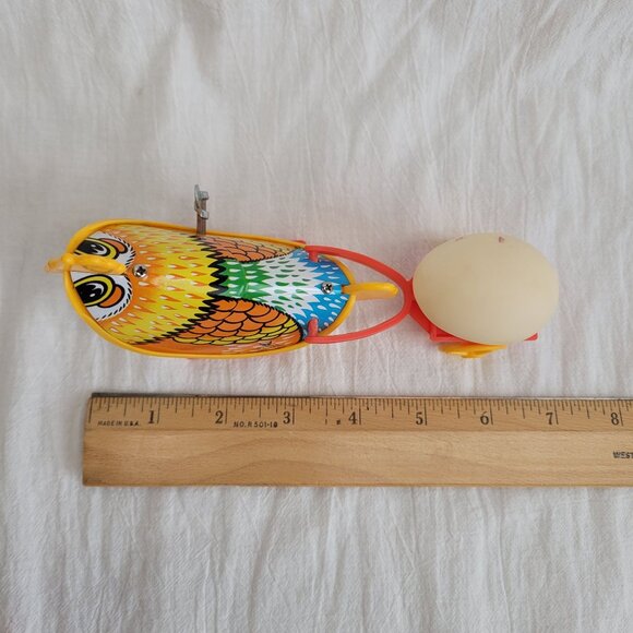 Vintage Easter WInd-Up Toy Happy Papa Rooster w Egg Cart Made in Hong Kong - Picture 7 of 7